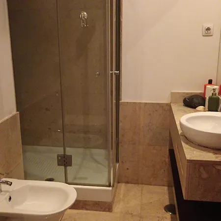 Global Guest Pn Guest house Lisbon